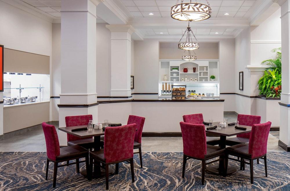 Hilton Garden Inn Jackson Downtown Exteriör bild