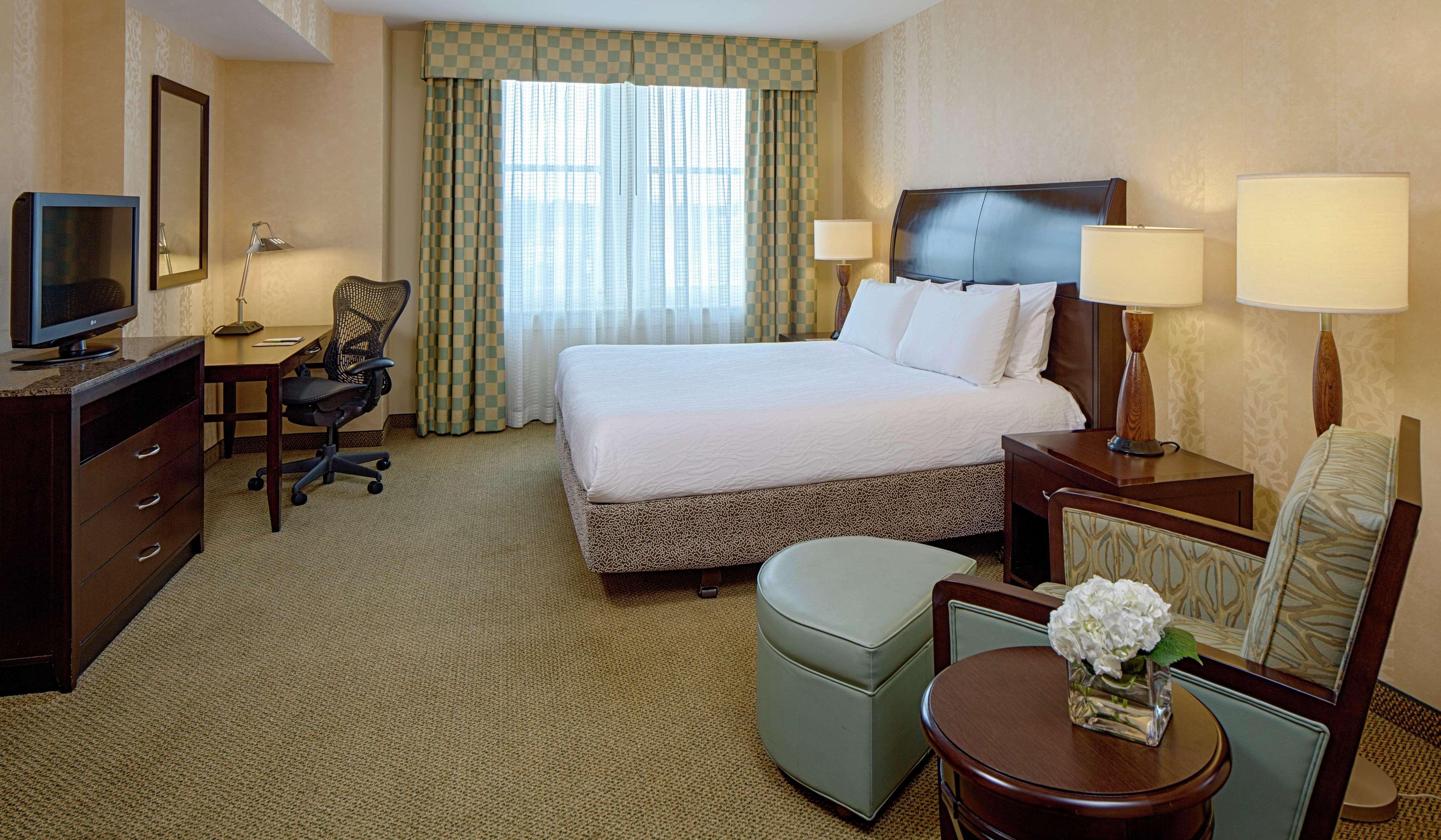 Hilton Garden Inn Jackson Downtown Exteriör bild