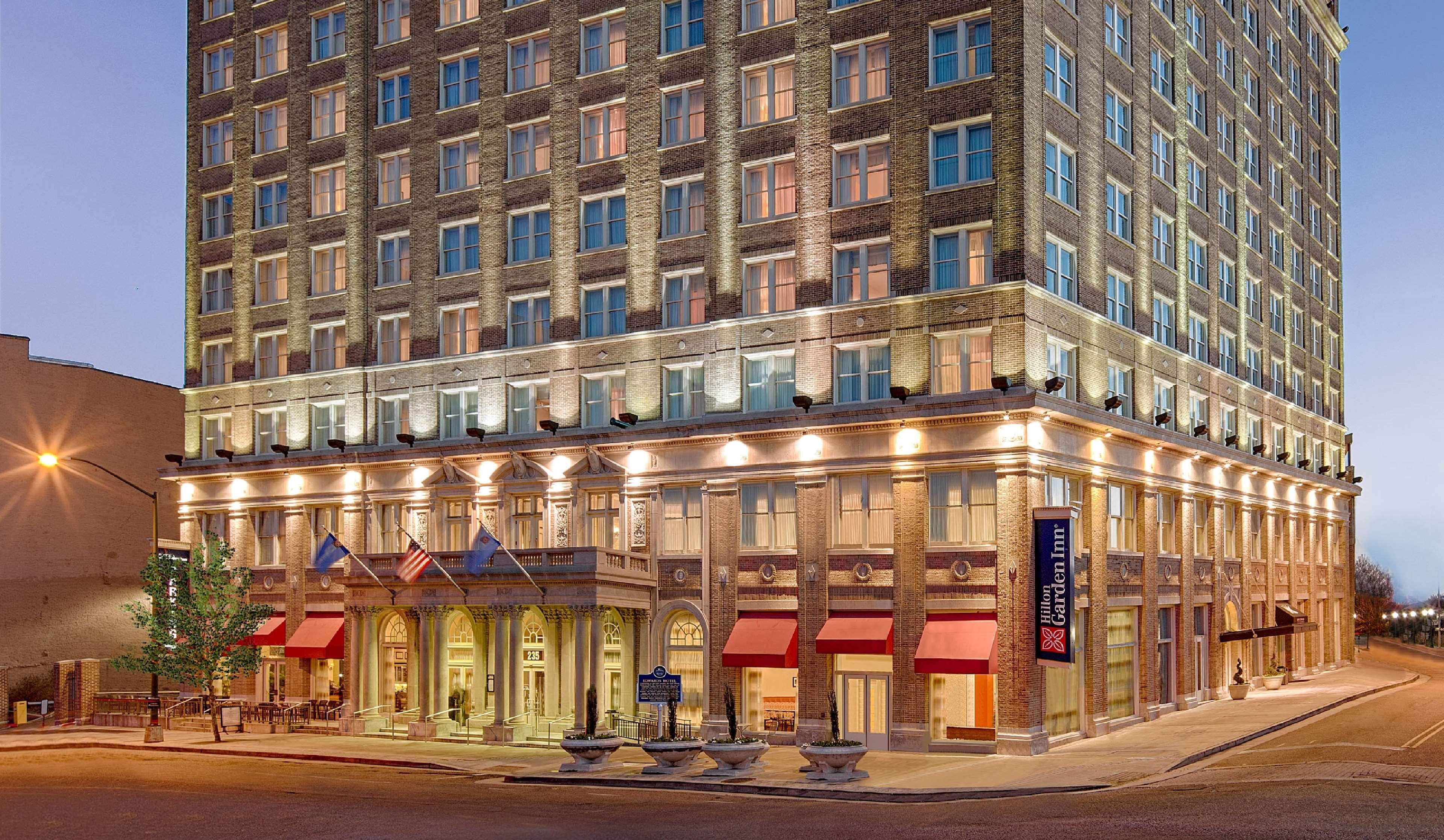 Hilton Garden Inn Jackson Downtown Exteriör bild