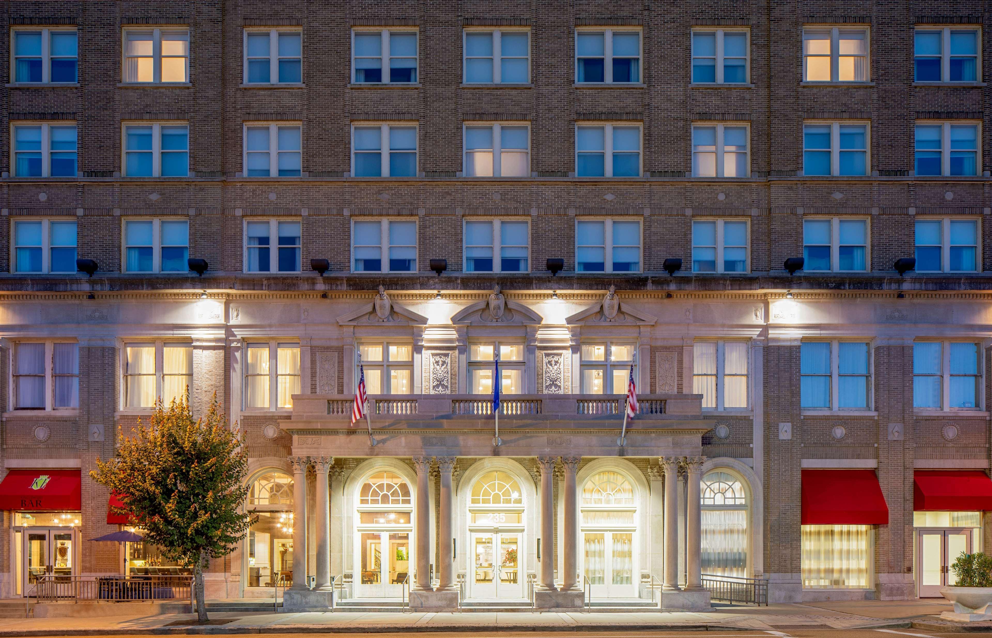 Hilton Garden Inn Jackson Downtown Exteriör bild